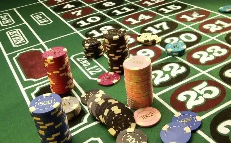 Trang cá cược thể thao ely88 với thông tin bóng đá V.League và esports Việt Nam